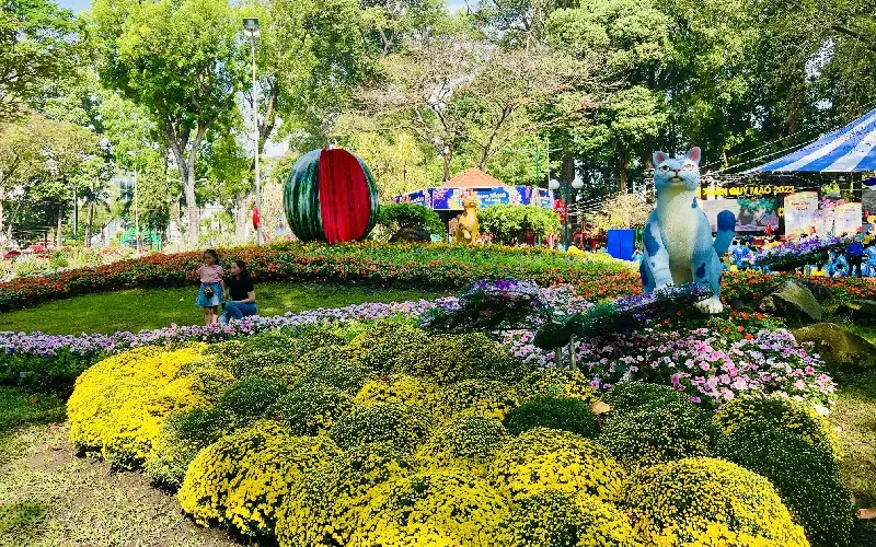 Check-in nhanh 3 vườn hoa tết đẹp, miễn ph&iacute; tại TPHCM 14