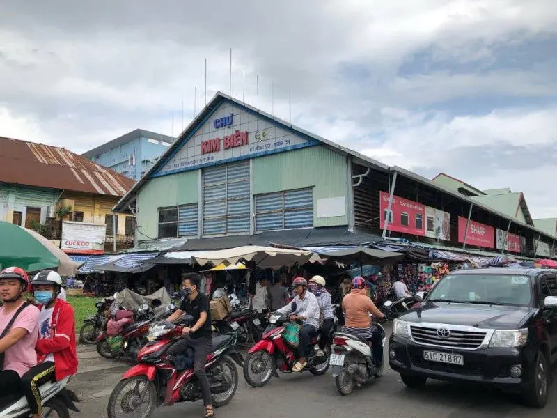 Chợ Kim Bi&ecirc;n v&agrave; những sự thật c&oacute; thể bạn chưa từng nghe qua 3