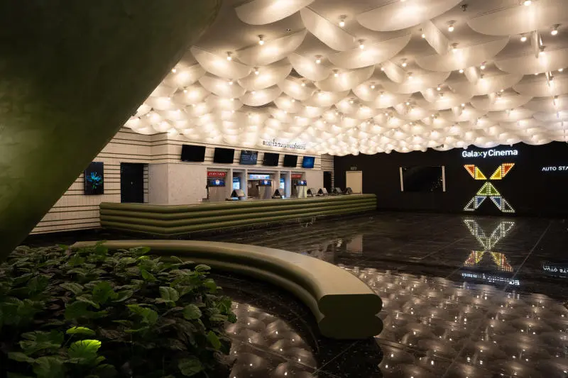 Kh&aacute;m ph&aacute; trung t&acirc;m thương mại PARC MALL quận 8 nhộn nhịp 9