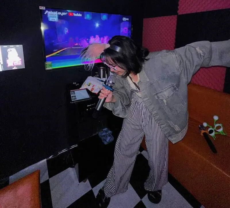 Lưu ngay 4 điểm karaoke box đ&aacute;ng trải nghiệm nhất tại TP.HCM 5