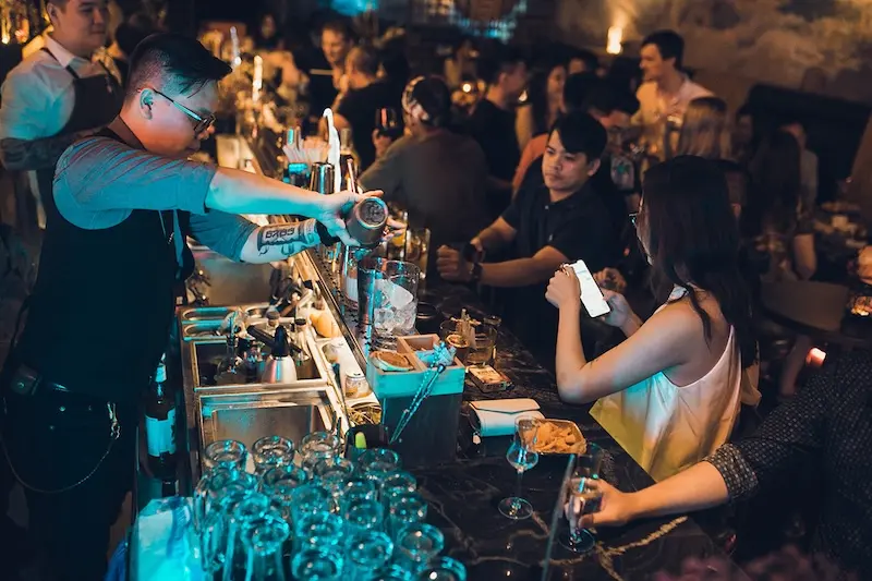 Mùa mưa Sài Gòn và kinh nghiệm để có chuyến đi thú vị 10
