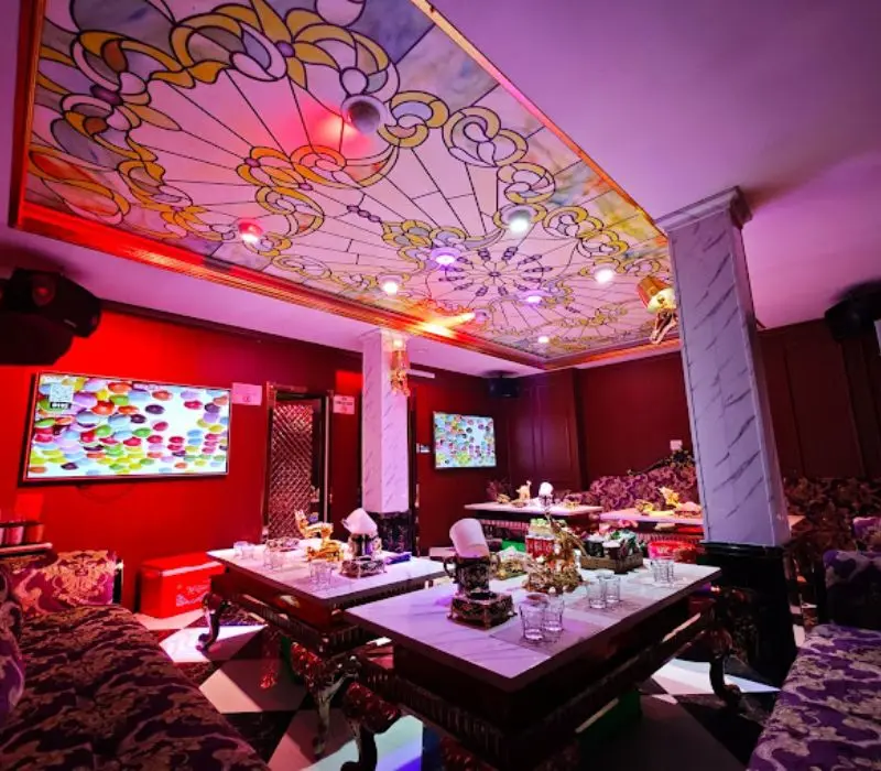 Top 10 qu&aacute;n karaoke Quận 5 cực chất cho hội m&ecirc; ca h&aacute;t 9