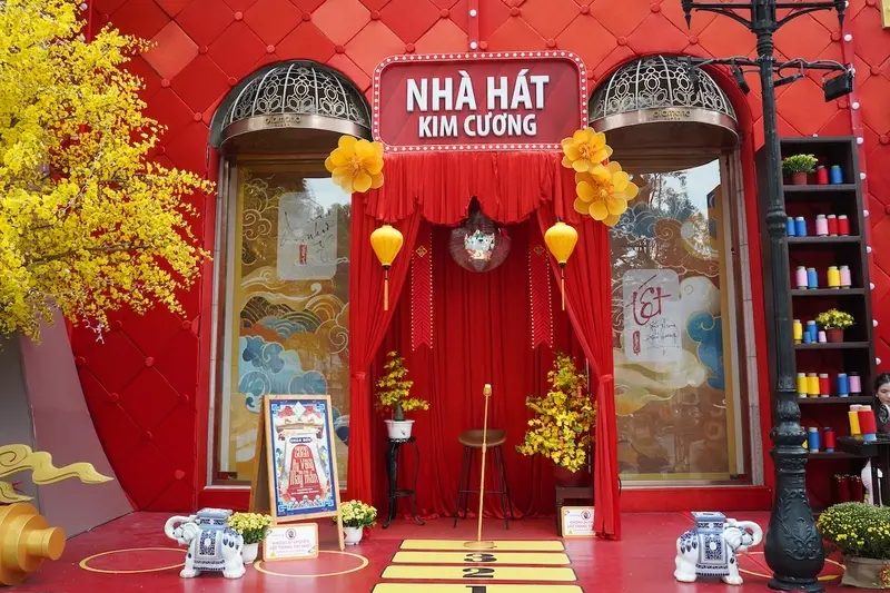 Top 21 địa điểm chụp ảnh Tết áo dài 2026 đẹp ở Sài Gòn 34