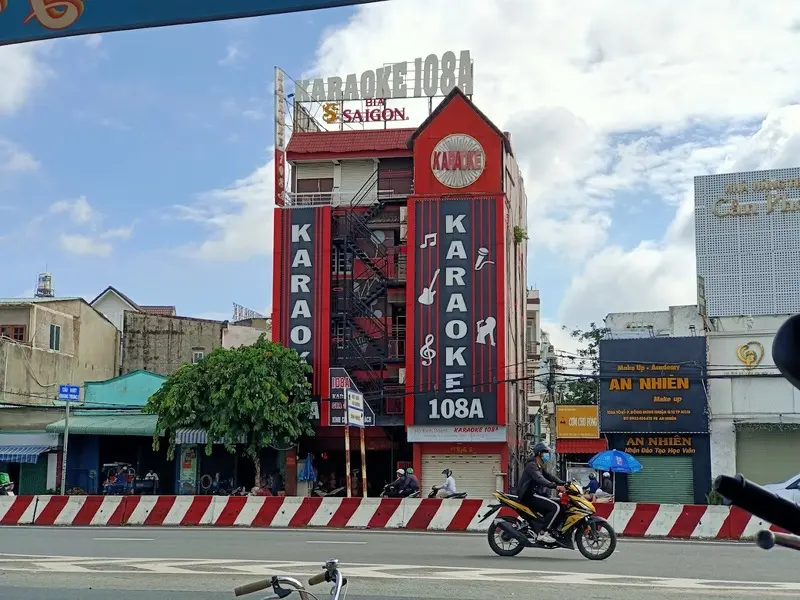 TOP 7 qu&aacute;n karaoke quận 12 hiện đại, gi&aacute; cả phải chăng 4