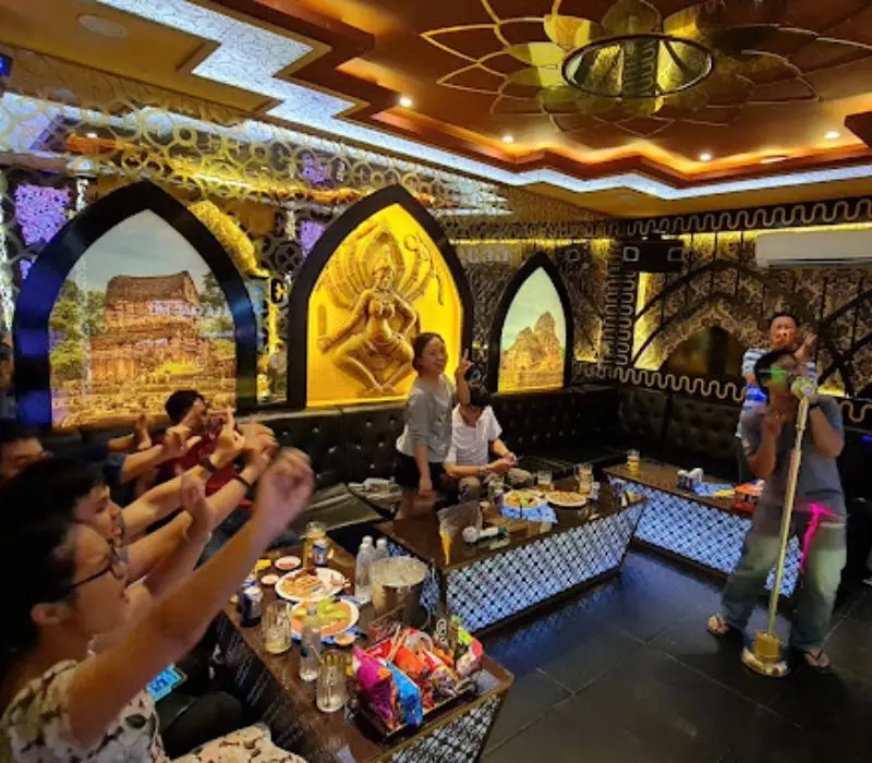 Top 8 qu&aacute;n karaoke T&acirc;n B&igrave;nh cực chất cho bạn h&aacute;t say m&ecirc; 5