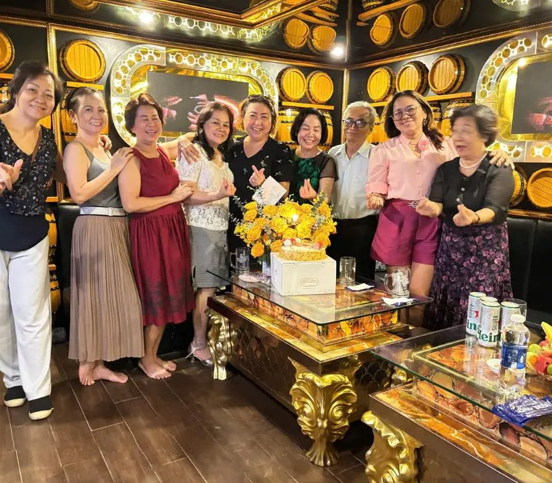 Top 8 qu&aacute;n karaoke T&acirc;n B&igrave;nh cực chất cho bạn h&aacute;t say m&ecirc; 4