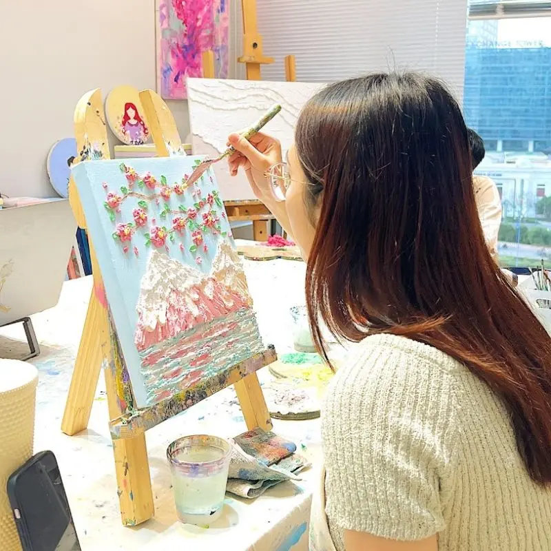 Top 9 workshop vẽ tranh nghệ thuật thư gi&atilde;n tại S&agrave;i G&ograve;n 5