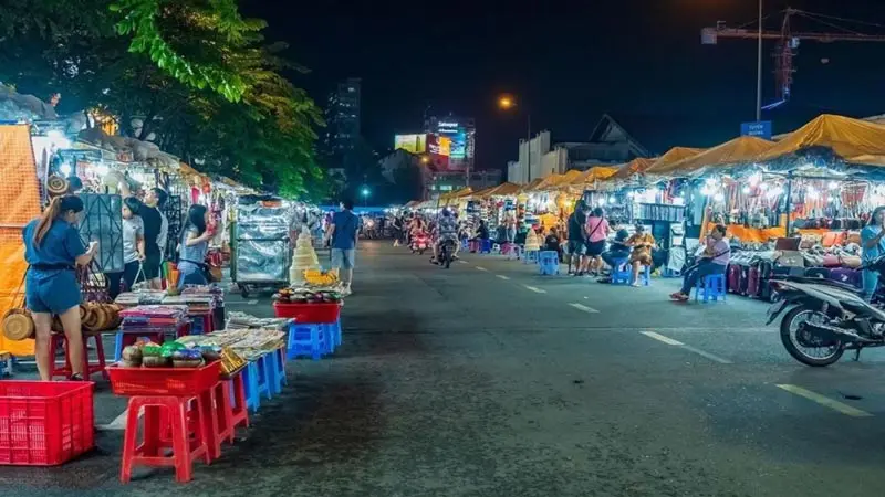 Trải nghiệm 6 khu chợ đ&ecirc;m S&agrave;i G&ograve;n, kh&aacute;m ph&aacute; th&agrave;nh phố kh&ocirc;ng ngủ 2