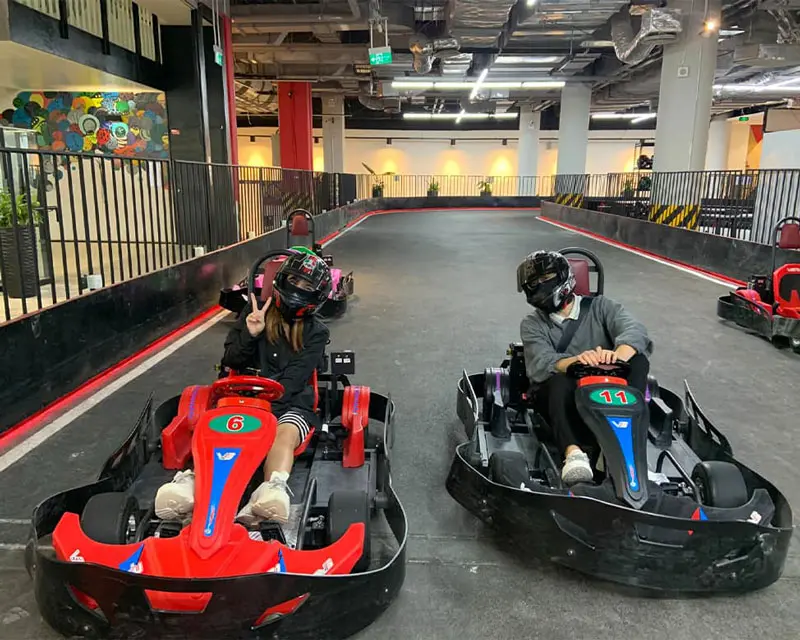 Trải nghiệm đua xe Go Kart cực ch&aacute;y cho team m&ecirc; tốc độ 5