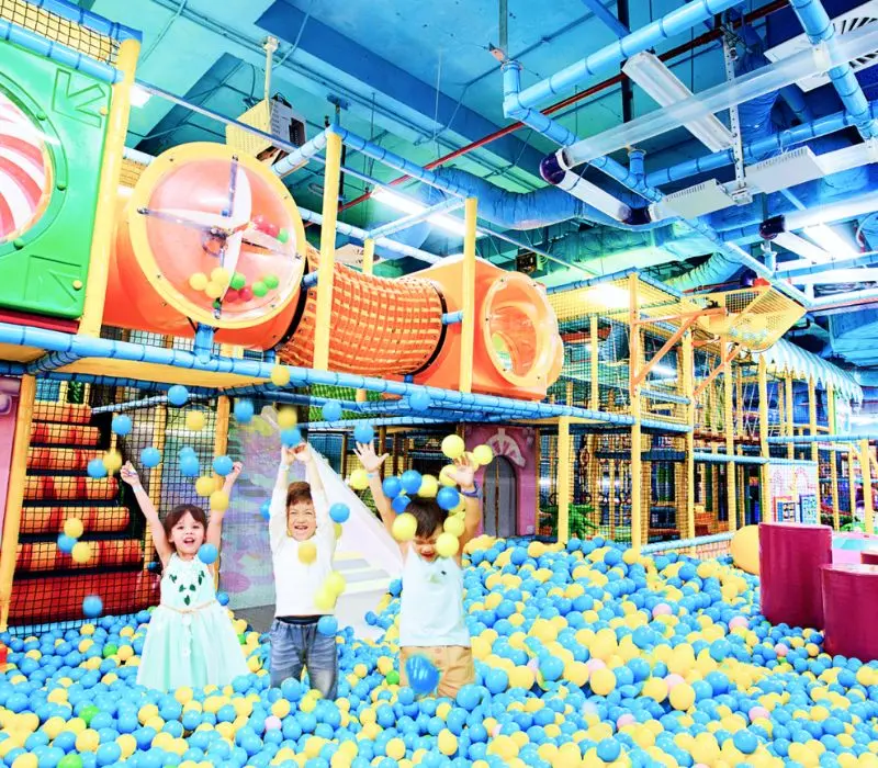 Vincom Đồng Khởi c&oacute; g&igrave;? Tổ hợp thương mại, giải tr&iacute; h&agrave;ng đầu 8