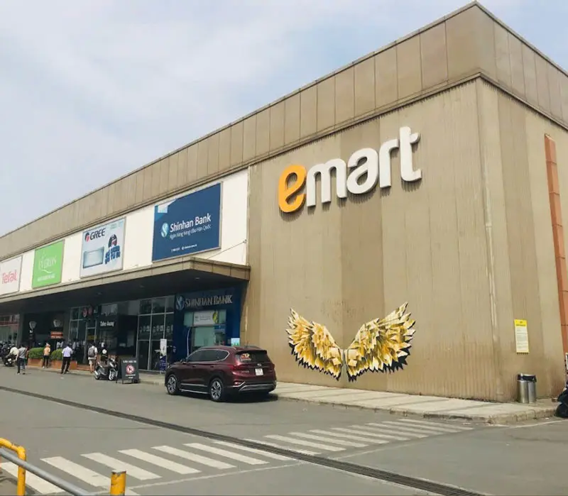 Khám phá siêu thị Emart Phan Văn Trị từ A đến Z