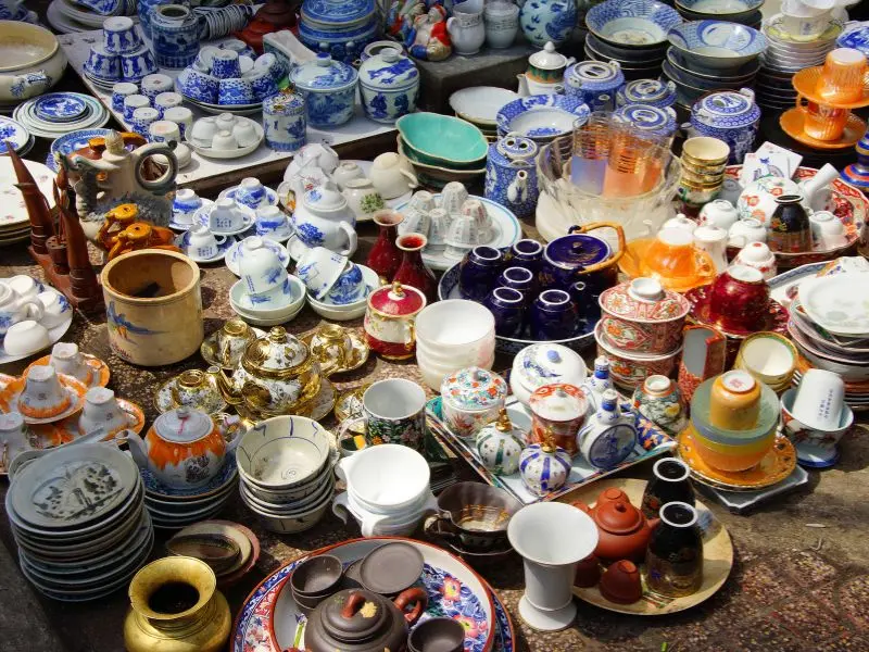 Top 7 chợ đồ cũ Sài Gòn bán đồ chất lượng nhất