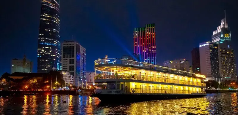 Kh&aacute;m ph&aacute; lịch tr&igrave;nh chơi g&igrave; ở S&agrave;i G&ograve;n trong 1 ng&agrave;y với nhiều trải nhiệm giải tr&iacute; th&uacute; vị 8