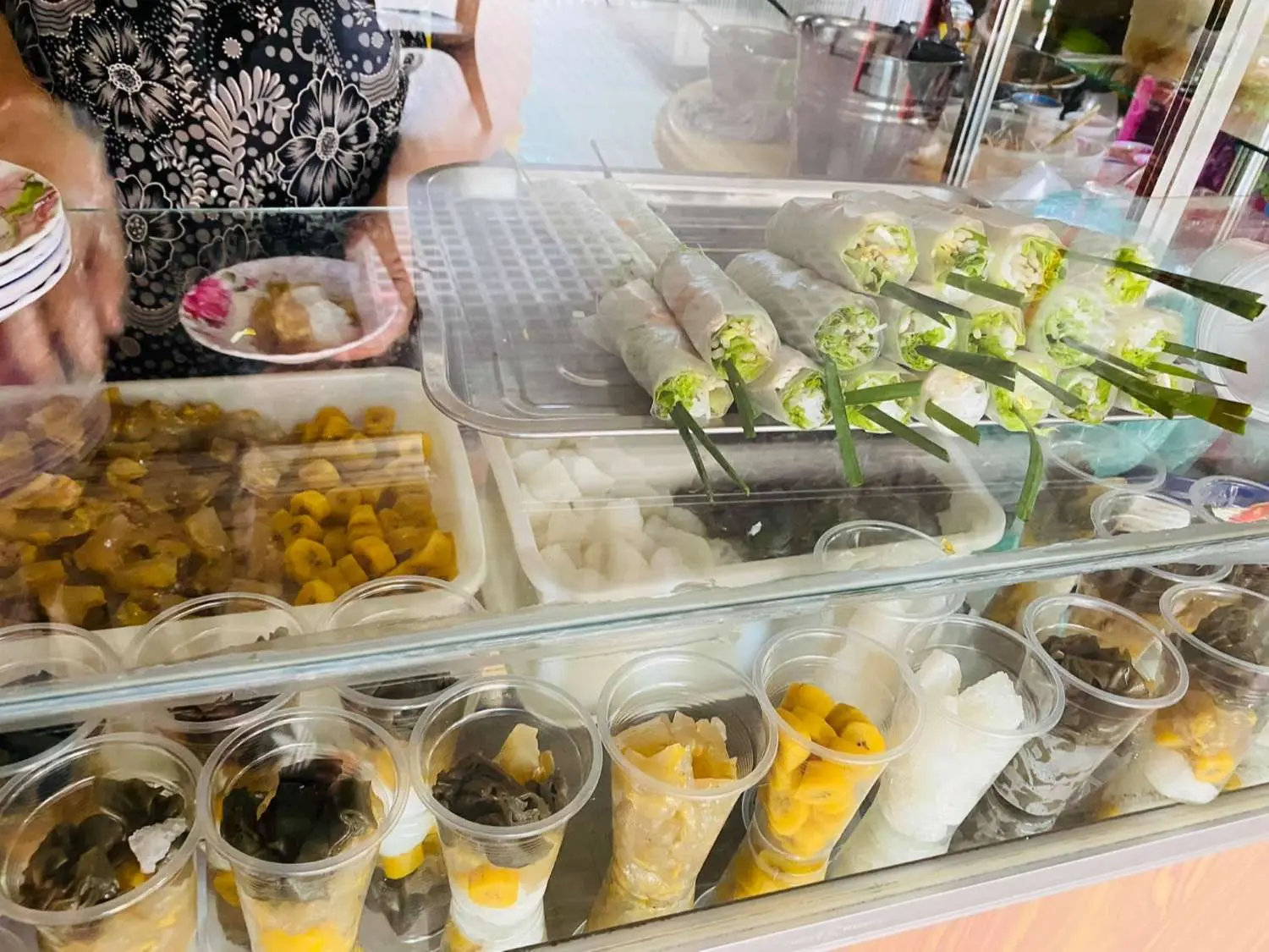 Choáng ngợp với tả bí lù món ăn vặt ở Quán Dì Năm