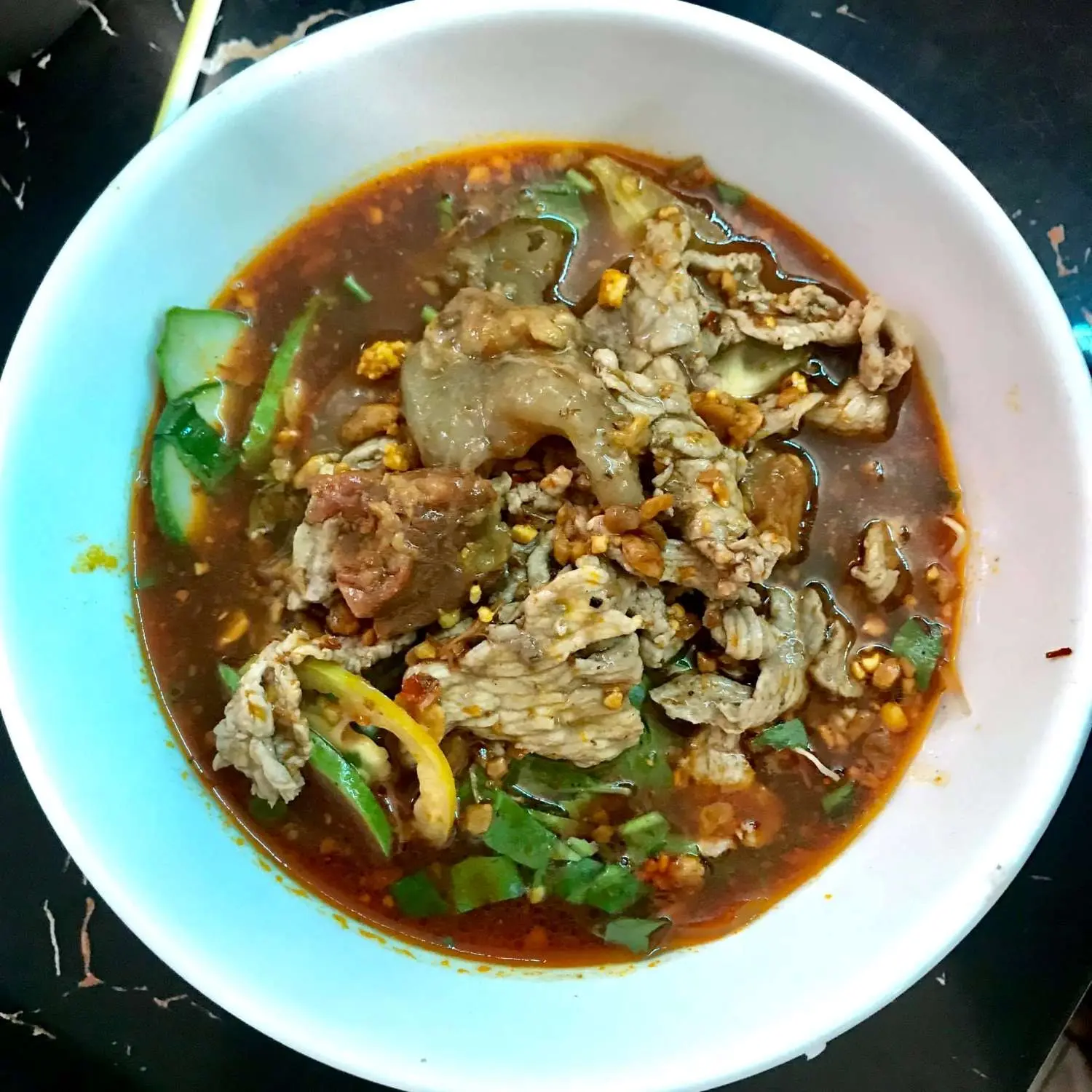 Chạm đỉnh vị gi&aacute;c với hương vị Hủ tiếu sa tế Ch&iacute;n Ho&agrave;ng 4
