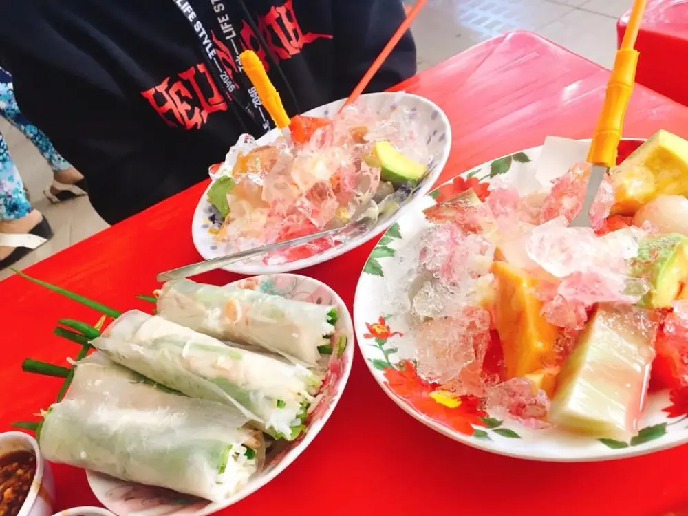 Choáng ngợp với tả bí lù món ăn vặt ở Quán Dì Năm 6
