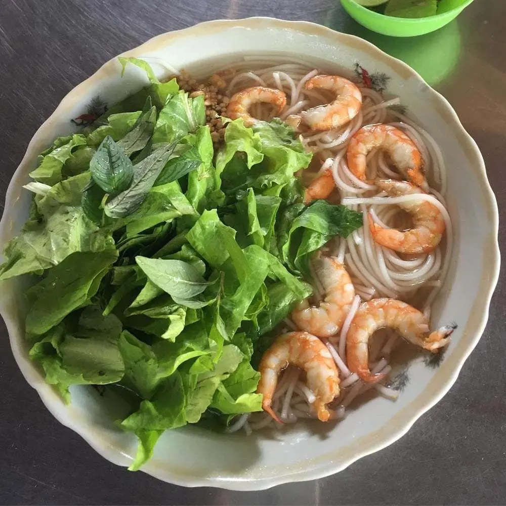Đắm say B&uacute;n gỏi gi&agrave; Mỹ Tho thơm ngon kh&oacute; cưỡng 5