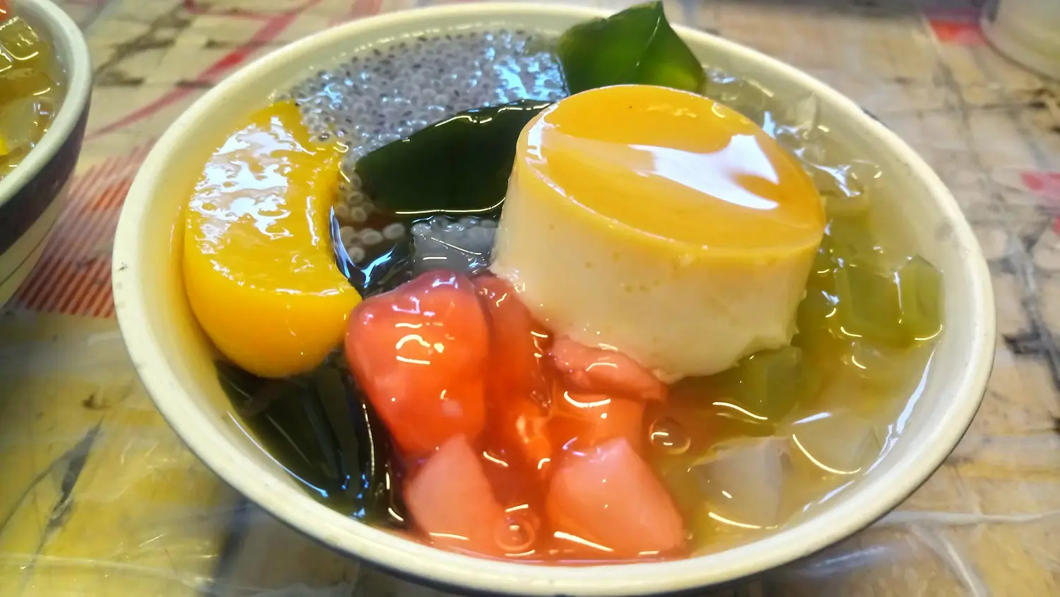 Nguyệt Mango, thi&ecirc;n đường ăn vặt mang sức h&uacute;t kh&oacute; cưỡng 3
