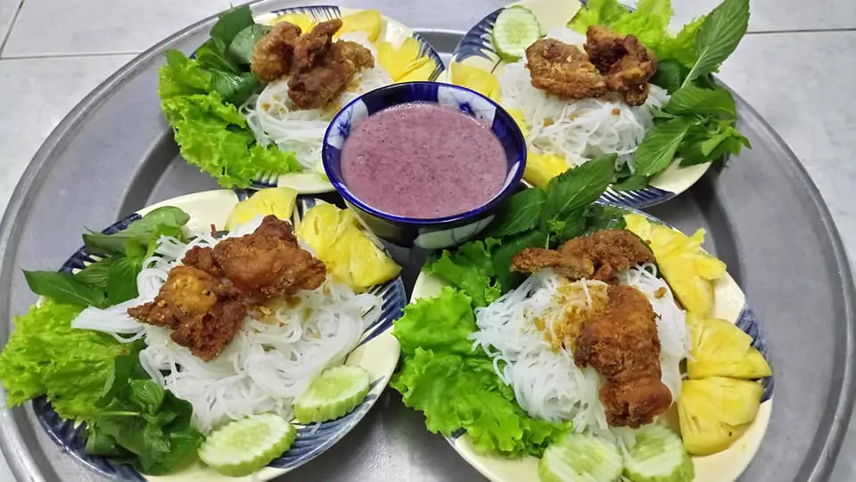 Nguyệt Mango, thi&ecirc;n đường ăn vặt mang sức h&uacute;t kh&oacute; cưỡng 6