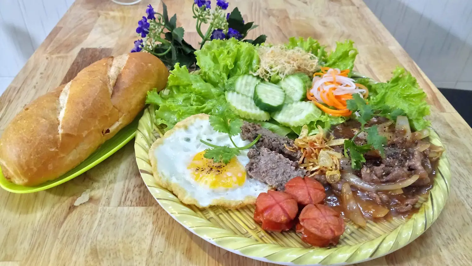 Nguyệt Mango, thi&ecirc;n đường ăn vặt mang sức h&uacute;t kh&oacute; cưỡng 15