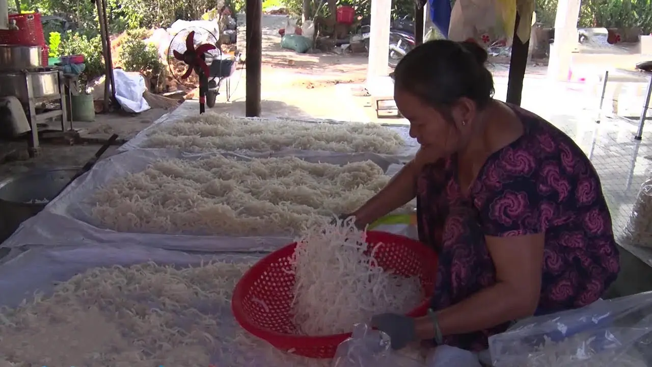 Tìm hiểu làng nghề tạo nên món đặc sản Mứt dừa Tiền Giang 4