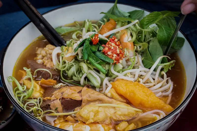 M&ecirc; mẩn m&oacute;n b&uacute;n su&ocirc;ng Tr&agrave; Vinh độc lạ m&agrave; ngon nức tiếng 2