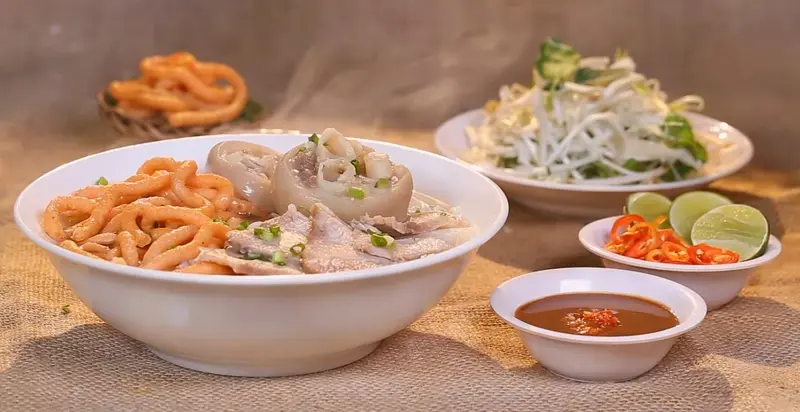M&ecirc; mẩn m&oacute;n b&uacute;n su&ocirc;ng Tr&agrave; Vinh độc lạ m&agrave; ngon nức tiếng 6