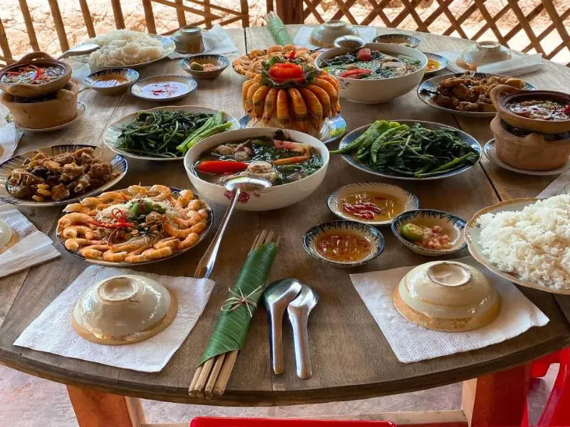 Một ng&agrave;y tại C&ugrave; lao Long Trị: Khu du lịch tại Tr&agrave; Vinh 8