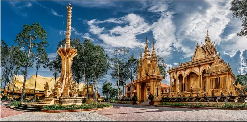 Thưởng ngoạn ch&ugrave;a V&agrave;m Ray, ng&ocirc;i ch&ugrave;a Khmer d&aacute;t v&agrave;ng lớn nhất đất T&acirc;y Nam Bộ 2