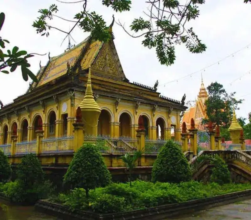 Khám phá chùa Ông Mẹt: Nét độc đáo trong văn hóa Khmer Nam Bộ