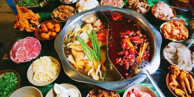Review 10 m&oacute;n ăn Trung Quốc l&agrave;m n&ecirc;n t&ecirc;n tuổi v&ugrave;ng đất n&agrave;y 6