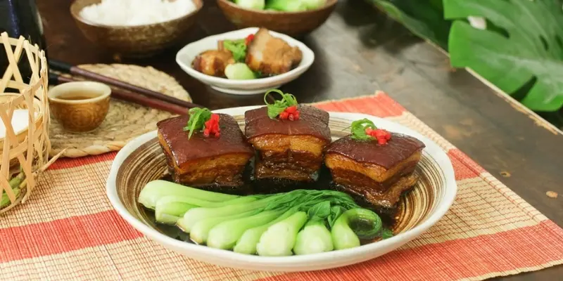 Review 10 m&oacute;n ăn Trung Quốc l&agrave;m n&ecirc;n t&ecirc;n tuổi v&ugrave;ng đất n&agrave;y 5