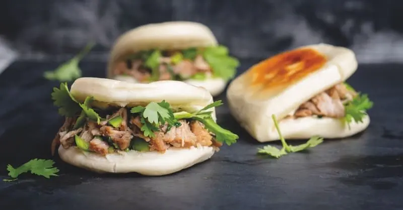 Thưởng thức Rou Jia Mo, b&aacute;nh m&igrave; kẹp nức tiếng phố phường T&acirc;y An 6