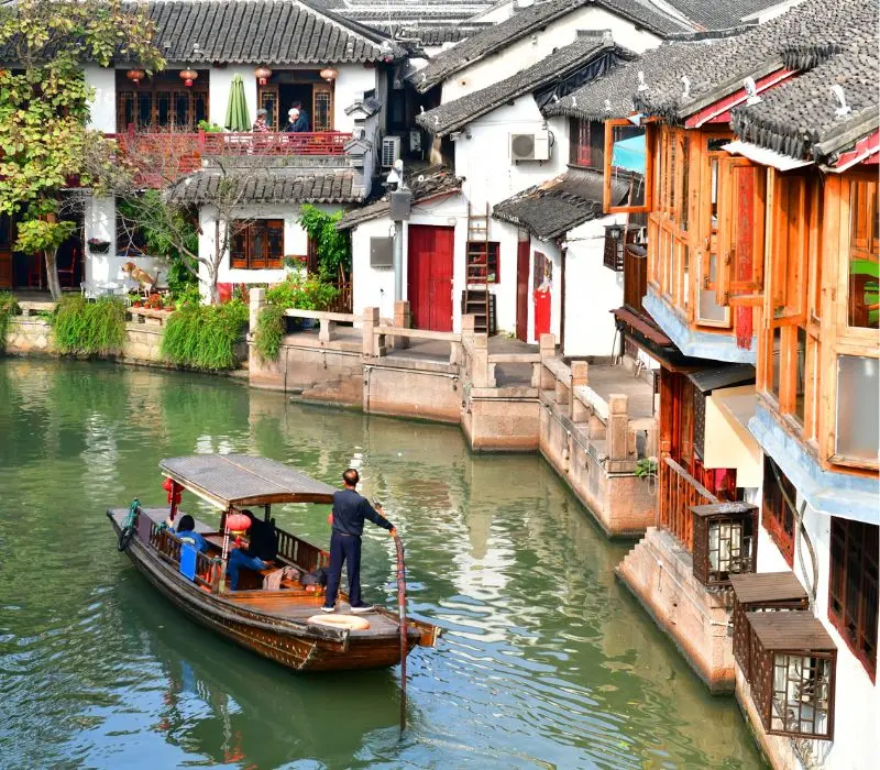 Chu Gia Giác cổ trấn đẹp như tranh giữa lòng Thượng Hải