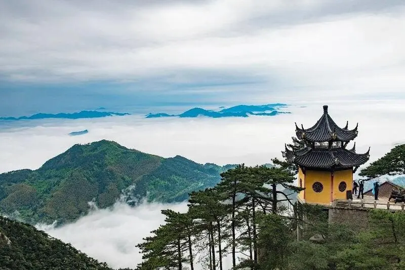 Cửu Hoa Sơn: Vẻ đẹp linh thiêng nơi Phật giáo danh sơn Trung Hoa 2