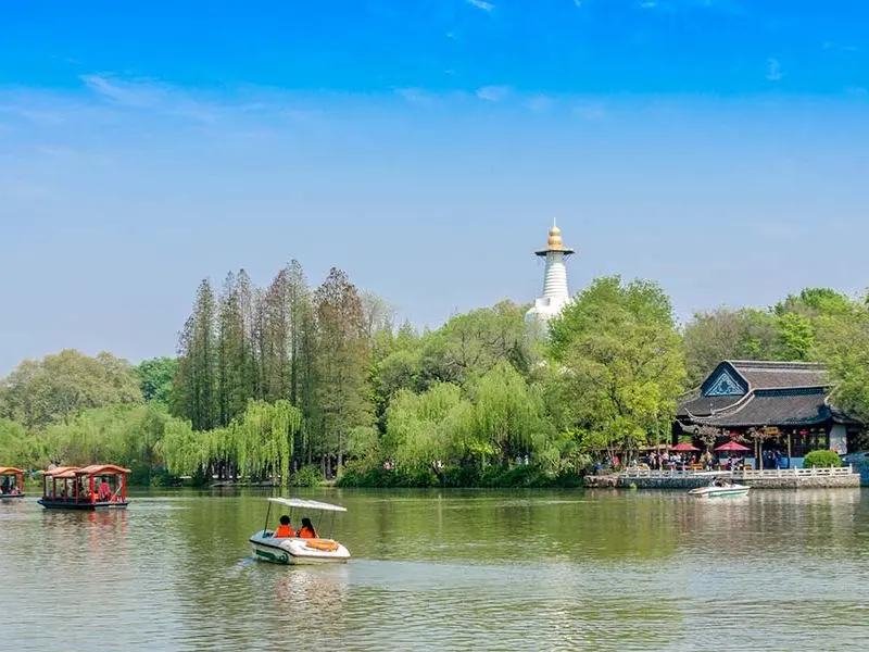Du lịch Dương Ch&acirc;u: Kh&aacute;m ph&aacute; th&agrave;nh phố cổ hơn 2.500 năm tuổi 5
