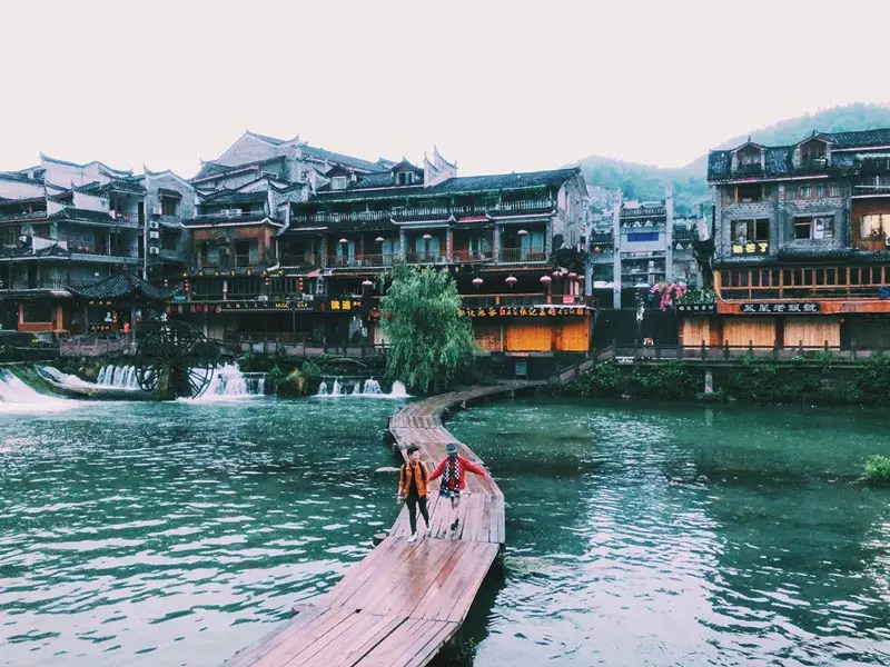 Kh&aacute;m ph&aacute; Hồ Nam Trung Quốc với vẻ đẹp h&ugrave;ng vĩ v&agrave; n&ecirc;n thơ 3