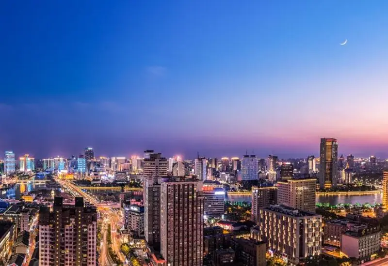 Kh&aacute;m ph&aacute; Ninh Ba: Th&agrave;nh phố ven biển nhộn nhịp bậc nhất 3