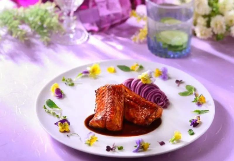 Kh&aacute;m ph&aacute; Ninh Ba: Th&agrave;nh phố ven biển nhộn nhịp bậc nhất 11