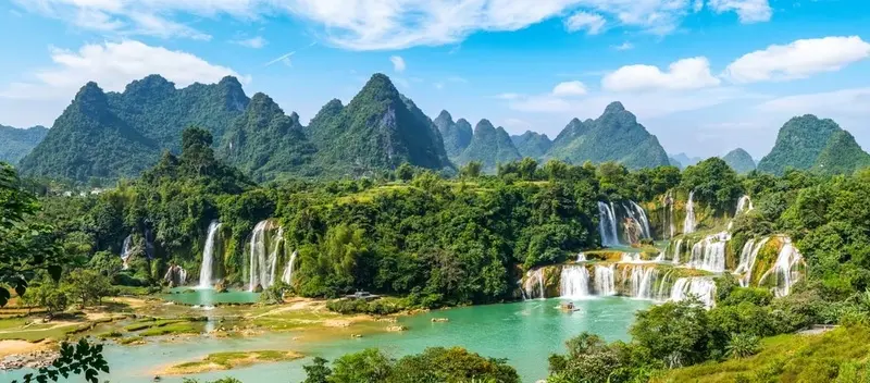 Kh&aacute;m ph&aacute; vẻ đẹp 5 khu tự trị Trung Quốc với đặc trưng văn h&oacute;a ri&ecirc;ng biệt 3