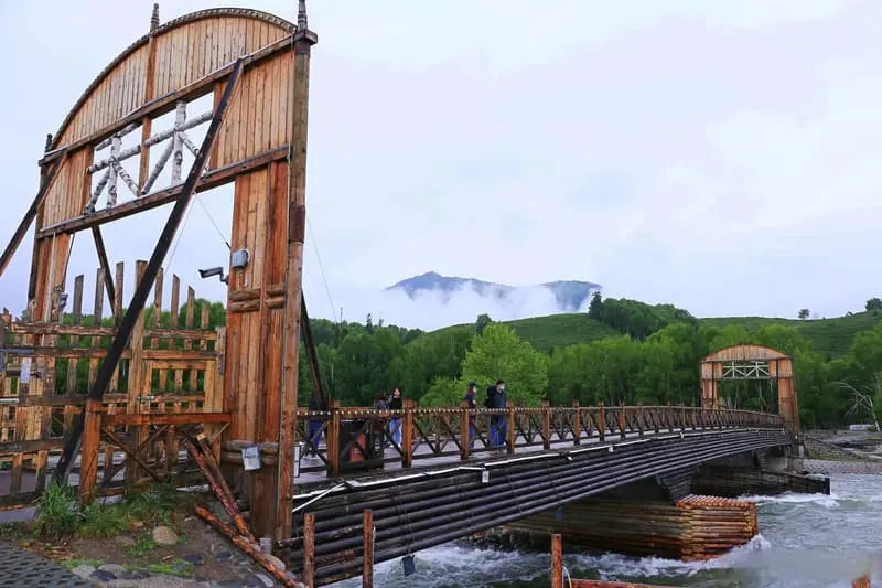 L&agrave;ng Hemu T&acirc;n Cương v&ugrave;ng đất ri&ecirc;ng của c&aacute;c vị thần tại Trung Quốc 7