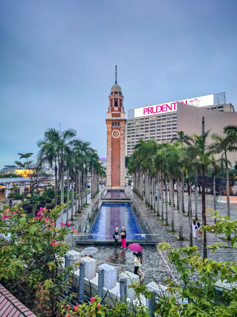 Nhộn nhịp khu giao thương Ti&ecirc;m Sa Chủy sầm uất Hong Kong 8