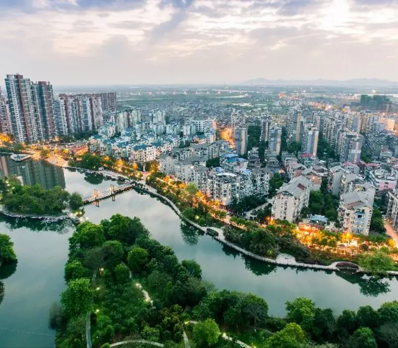 Ph&uacute;c Ch&acirc;u: Thủ phủ cổ k&iacute;nh v&agrave; hiện đại của tỉnh Ph&uacute;c Kiến 2
