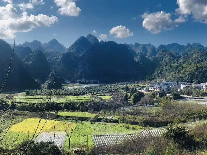 Qu&yacute; Ch&acirc;u Trung Quốc, bức tranh giao h&ograve;a c&aacute;c d&acirc;n tộc đa sắc 15