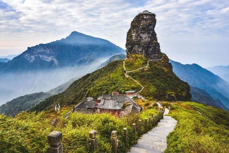 Qu&yacute; Ch&acirc;u Trung Quốc, bức tranh giao h&ograve;a c&aacute;c d&acirc;n tộc đa sắc 10