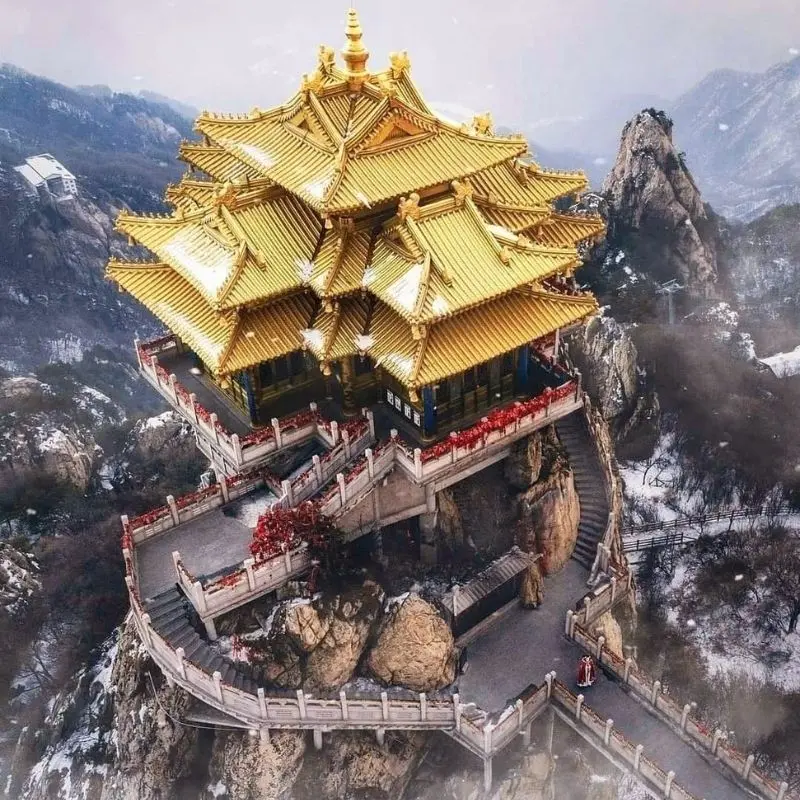 Thi&ecirc;n hạ danh quan n&uacute;i L&atilde;o Qu&acirc;n th&aacute;nh địa của văn h&oacute;a Đạo gi&aacute;o 8