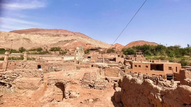 Turpan v&ugrave;ng đất lửa n&oacute;ng bức ở T&acirc;n Cương Trung Quốc 12