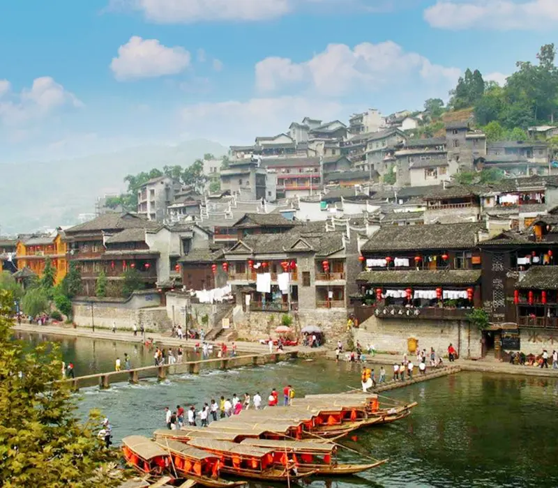 'Ngược dòng thời gian' về 10 cổ trấn đẹp nhất Trung Hoa