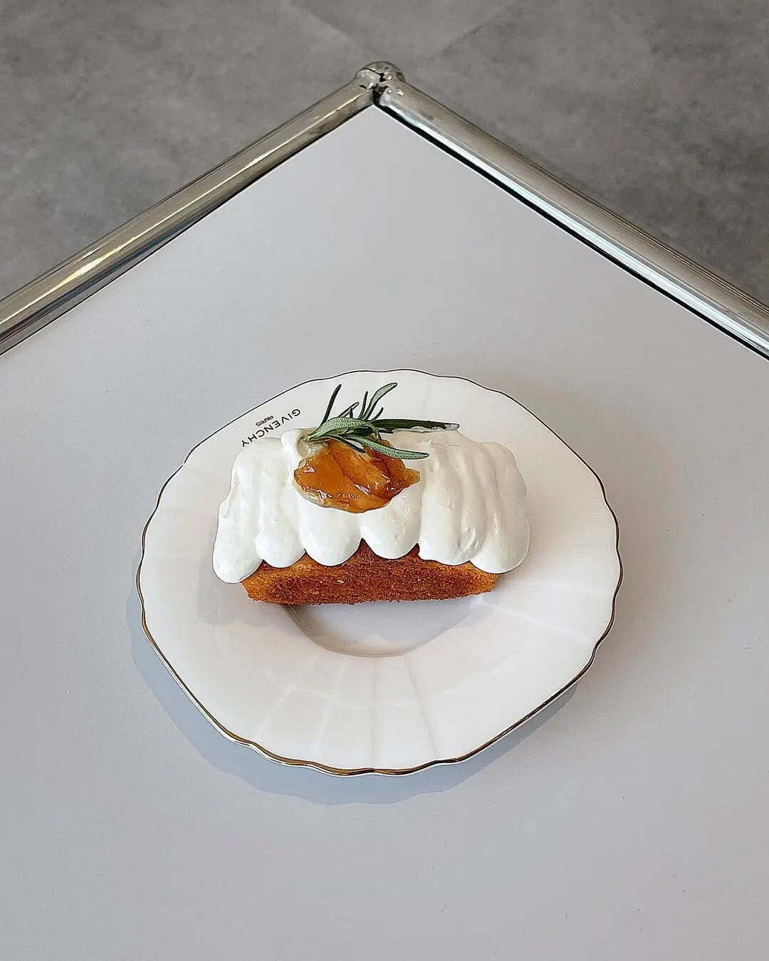 Bam SweetBakes Caf&eacute; &ndash; Kh&ocirc;ng gian sang trọng mang phong c&aacute;ch H&agrave;n Quốc 9