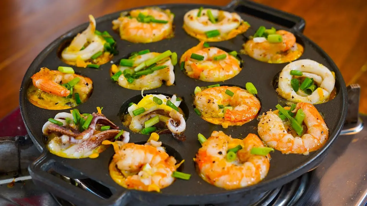Bánh khọt Vũng Tàu - Liêu xiêu trước vị ngon đậm đà của món bánh khọt 5